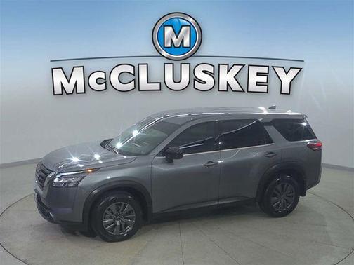 Gun Metallic 2024 Nissan Pathfinder S 4WD