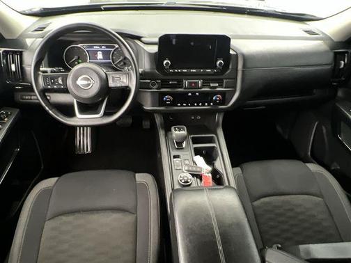Gun Metallic 2024 Nissan Pathfinder S 4WD