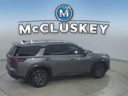 Gun Metallic 2024 Nissan Pathfinder S 4WD