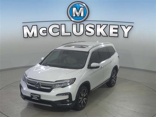 2022 Honda Pilot Touring 8-Passenger