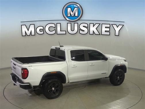 Summit White 2024 GMC Canyon Elevation