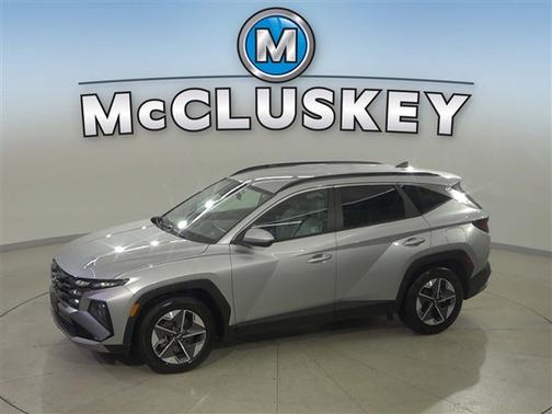 Shimmering Silver 2025 Hyundai TUCSON SEL