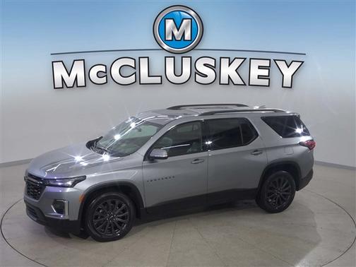 Sterling Gray Metallic 2023 Chevrolet Traverse RS