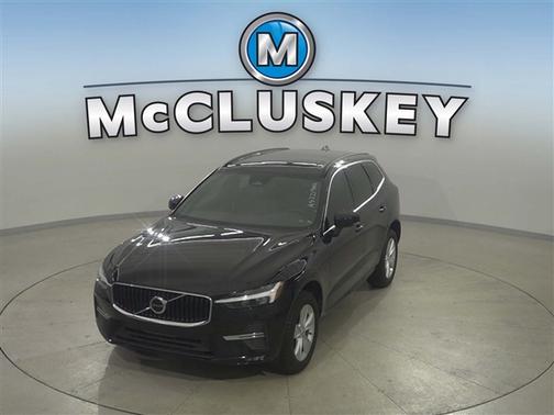 2022 Volvo XC60 B5 Momentum
