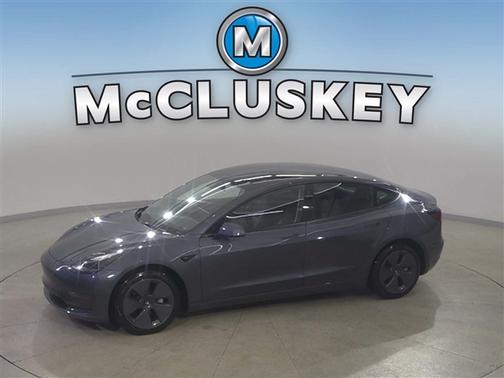 2023 Tesla Model 3 Standard Range