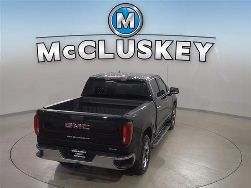Onyx Black 2023 GMC Sierra 1500 SLT