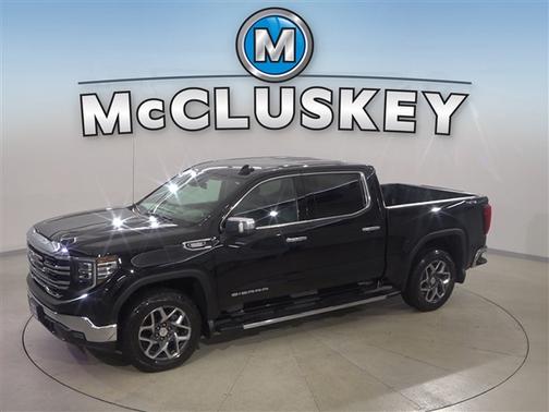 Onyx Black 2023 GMC Sierra 1500 SLT
