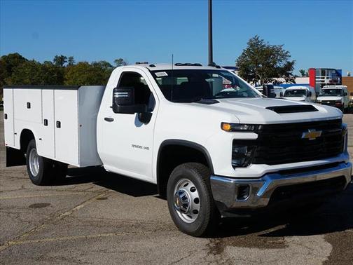 2025 Chevrolet Silverado 3500 WT