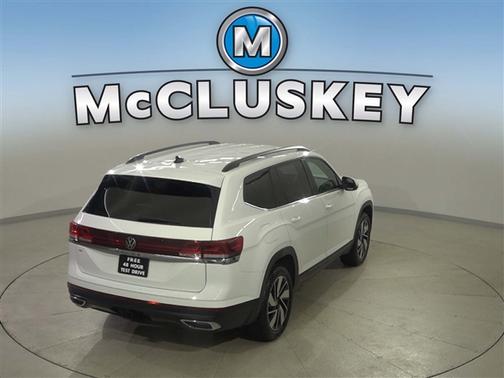 2024 Volkswagen Atlas 2.0T SE w/Technology