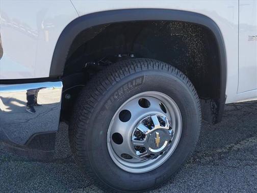 2025 Chevrolet Silverado 3500 WT