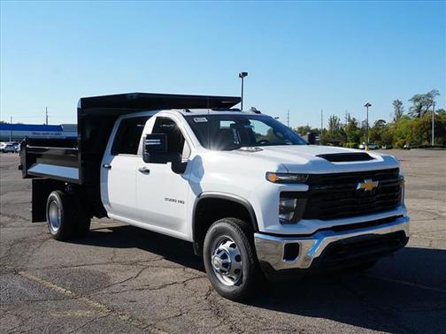 2025 Chevrolet Silverado 3500 WT
