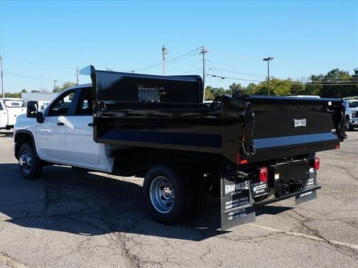 2025 Chevrolet Silverado 3500 WT