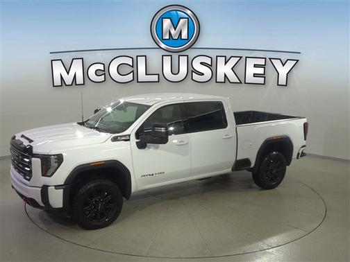 Summit White 2025 GMC Sierra 2500 AT4