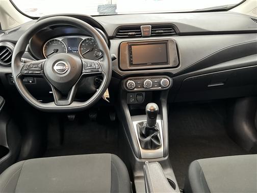 2024 Nissan Versa 1.6 S