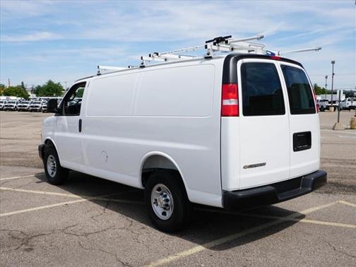 2025 Chevrolet Express 2500 RWD 2500 Regular Wheelbase WT