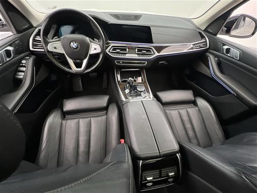 2019 BMW X7 xDrive50i
