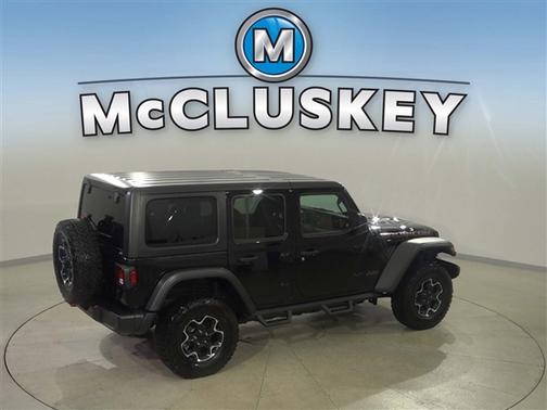 Black Clearcoat 2023 Jeep Wrangler Rubicon