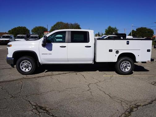 2025 Chevrolet Silverado 3500 WT