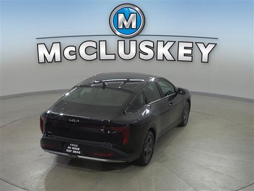 Aurora Black Pearl 2025 Kia K4 LXS