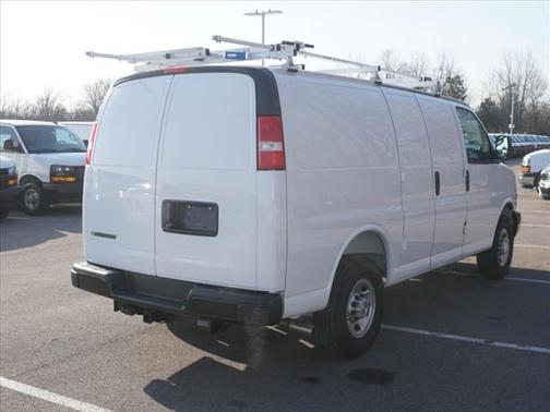 2025 Chevrolet Express 2500 RWD 2500 Regular Wheelbase WT