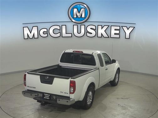 Glacier White 2021 Nissan Frontier SV
