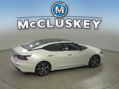 Pearl White Tricoat 2020 Nissan Maxima 3.5 SL