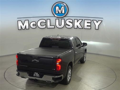 Dark Ash Metallic 2023 Chevrolet Silverado 1500 LTZ