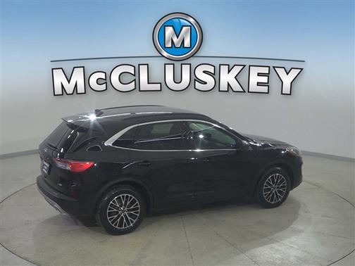 2021 Ford Escape Titanium