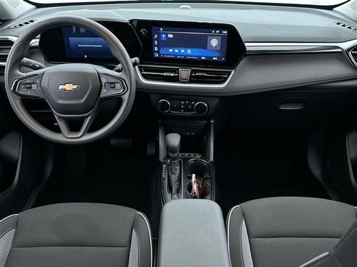 Sterling Gray Metallic 2024 Chevrolet Trailblazer LS