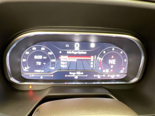 White Frost Tricoat 2023 GMC Yukon XL SLT