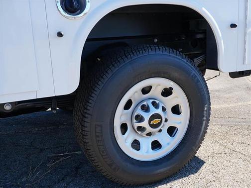 2025 Chevrolet Silverado 3500 WT