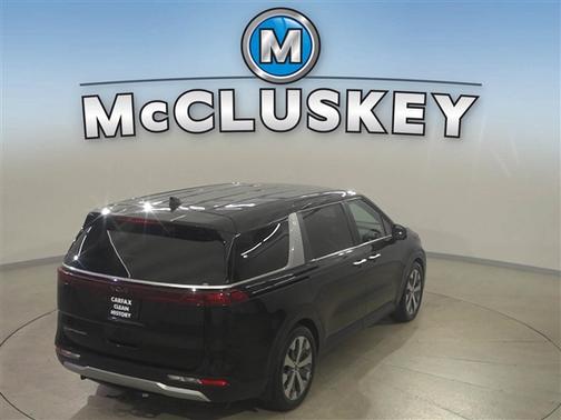 2022 Kia Carnival LXS
