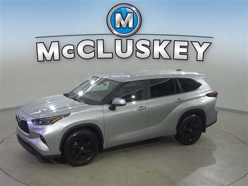 Celestial Silver Metallic 2024 Toyota Highlander LE