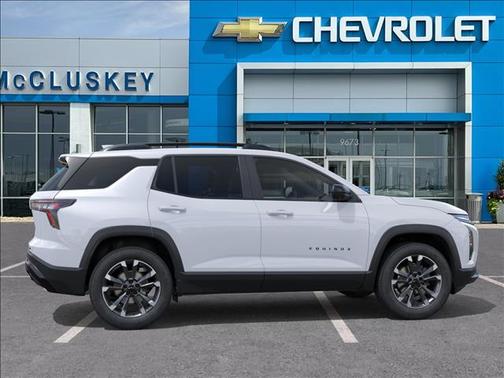 Polar White Tricoat 2026 Chevrolet Equinox AWD RS