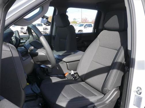 2025 Chevrolet Silverado 3500 WT