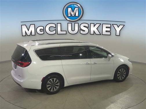 2021 Chrysler Pacifica Hybrid Touring L