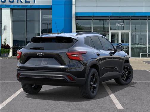 Mosaic Black Metallic 2026 Chevrolet Trax LT