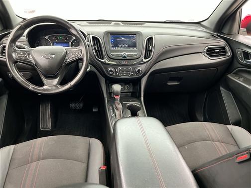 Cherry Red Tintcoat 2022 Chevrolet Equinox FWD RS