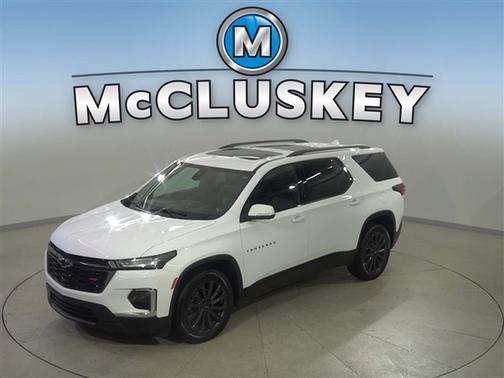 Summit White 2023 Chevrolet Traverse RS