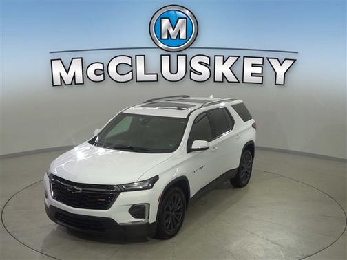 Summit White 2023 Chevrolet Traverse RS