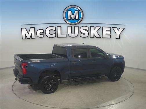 2022 Chevrolet Silverado 1500 Custom Trail Boss