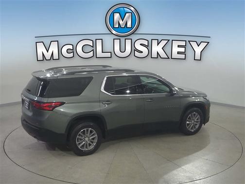 2022 Chevrolet Traverse LT Cloth