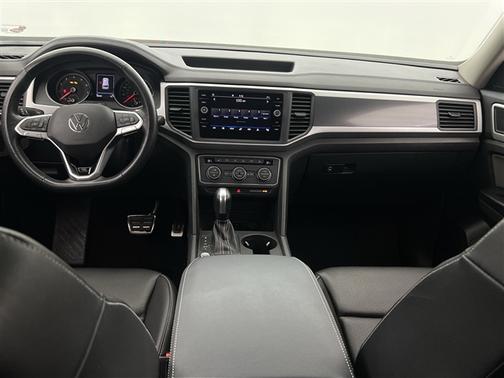 2021 Volkswagen Atlas 3.6L SE w/Technology
