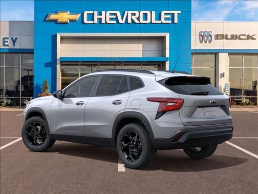 Sterling Gray Metallic 2026 Chevrolet Trax LT