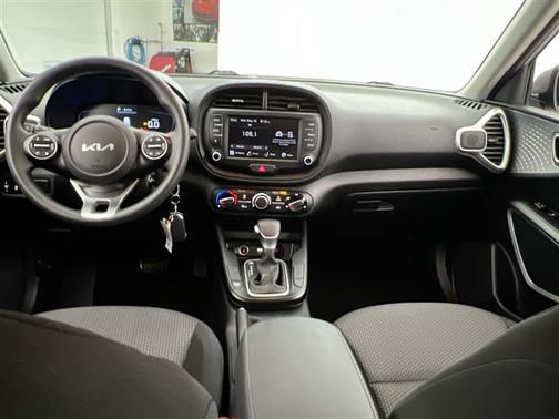 Steel Gray 2025 Kia Soul LX