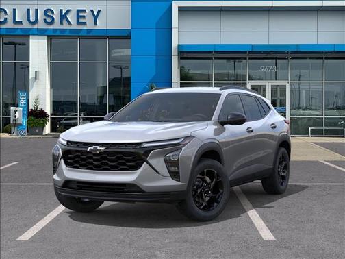 Sterling Gray Metallic 2026 Chevrolet Trax LT