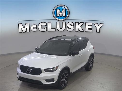 2021 Volvo XC40 T5 R-Design