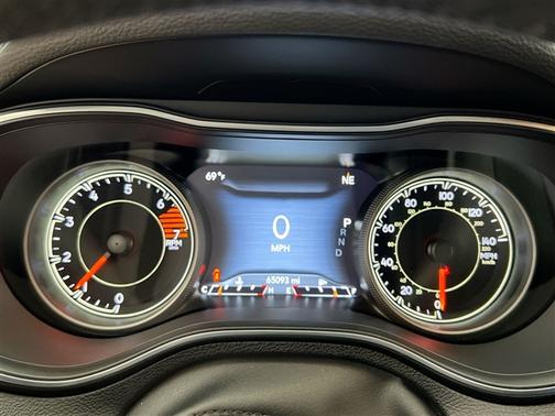 2023 Jeep Cherokee Altitude