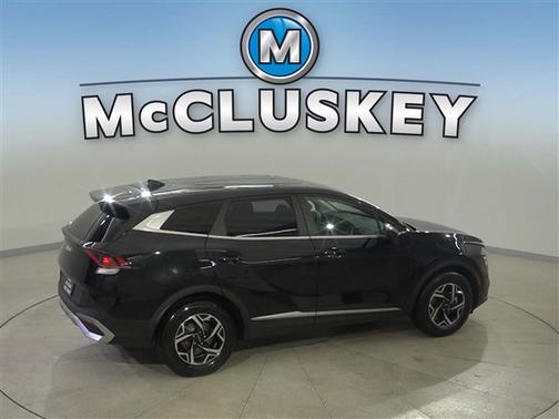 Fusion Black 2024 Kia Sportage LX