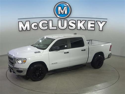 Bright White Clearcoat 2023 RAM 1500 Big Horn/Lone Star